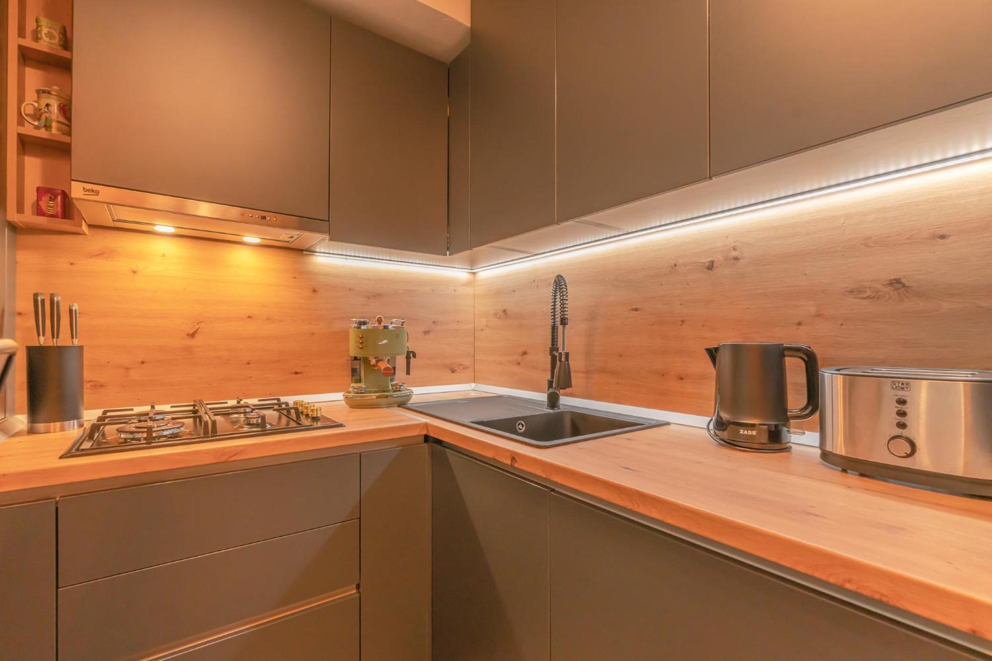 Castanilor 6 - Hip Industrial Apartment Close To City Centre 브라쇼브 외부 사진